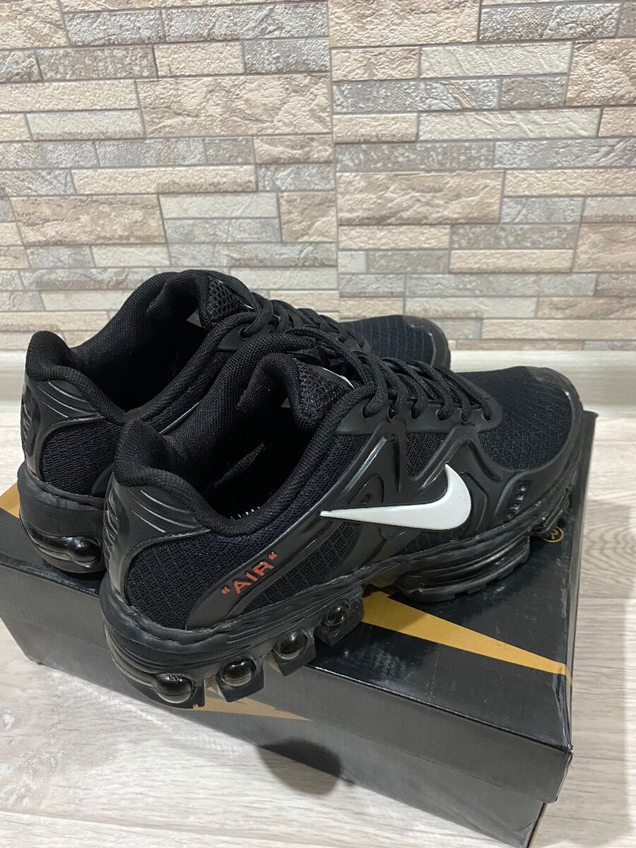МУЖСКИЕ КРОССЫ NIKE AIR MAX 19.