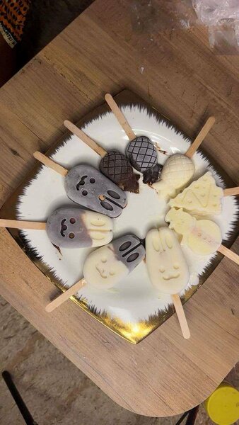 Glaces en forme de fruits