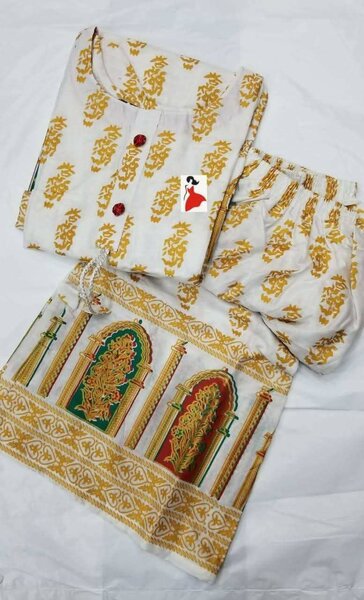 Ladies suit