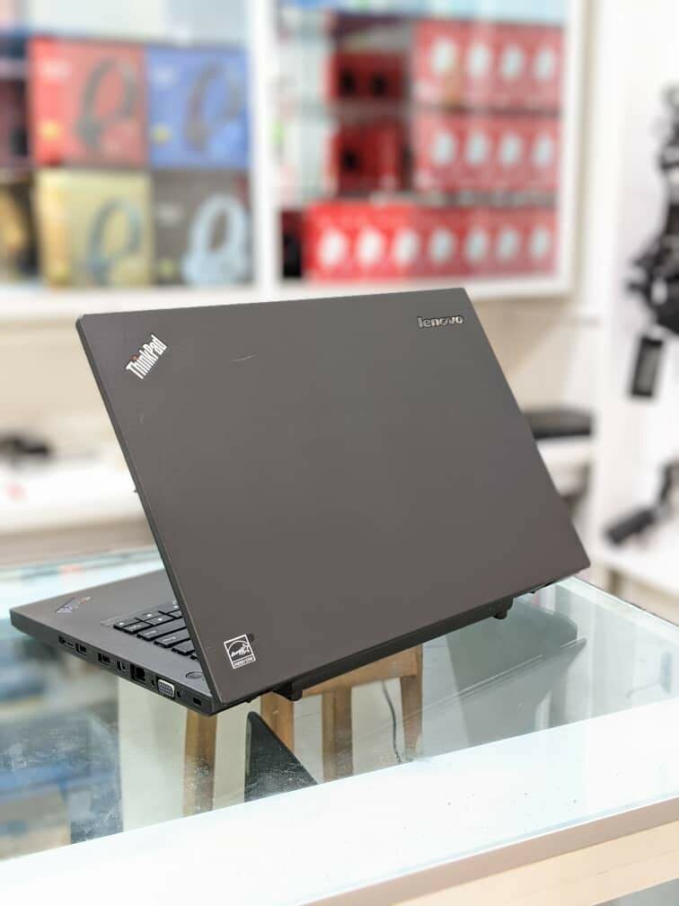 LENOVO THINKPAD COREI5 T560