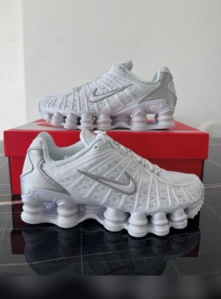 Nike avec son carton