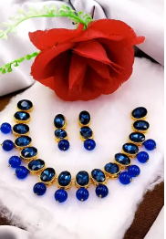 Beautiful Stone earings and necklace jewelry set