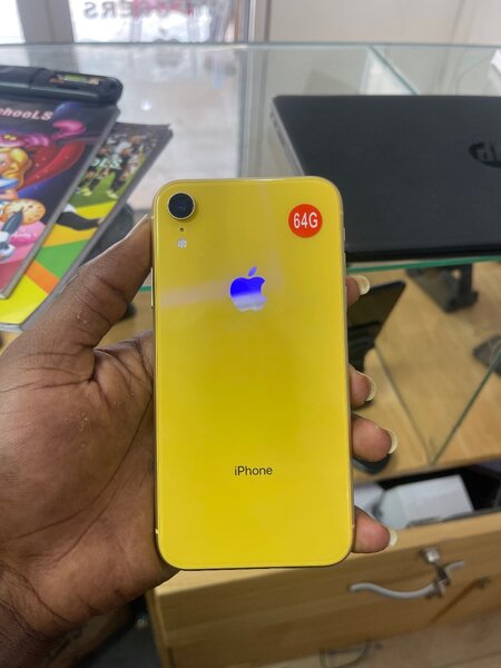 iPhone XR