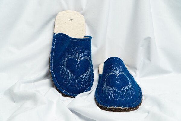 Войлочные тапочки мужские и женские