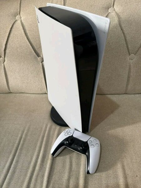 Console propre PS5