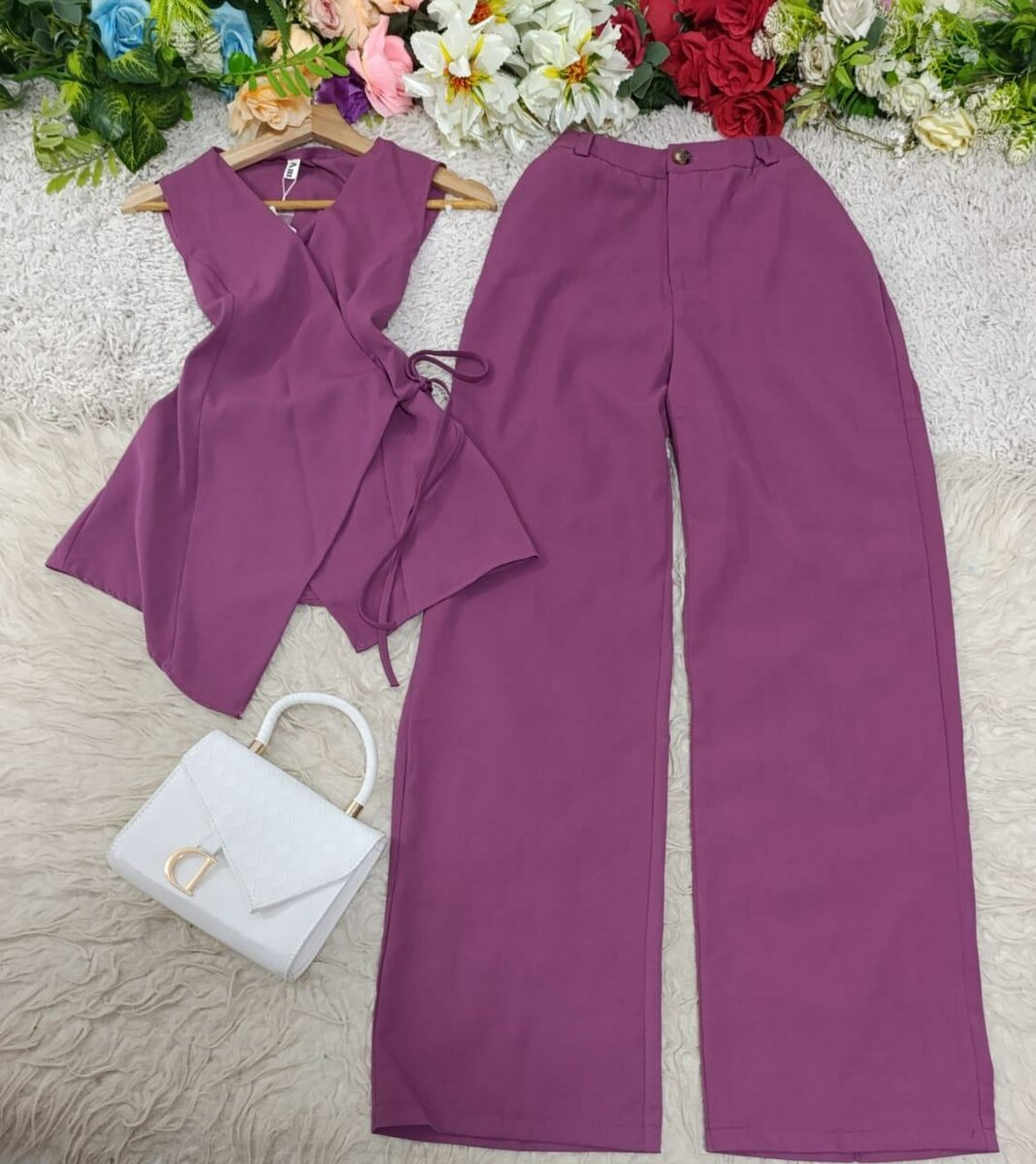 Ensemble élégant blouse et pantalon