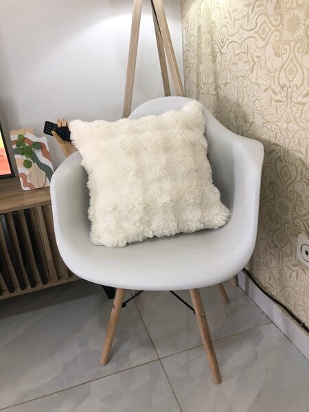 Coussin Doux en Fausse Fourrure