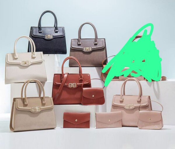 Set de sacs en cuir élégant