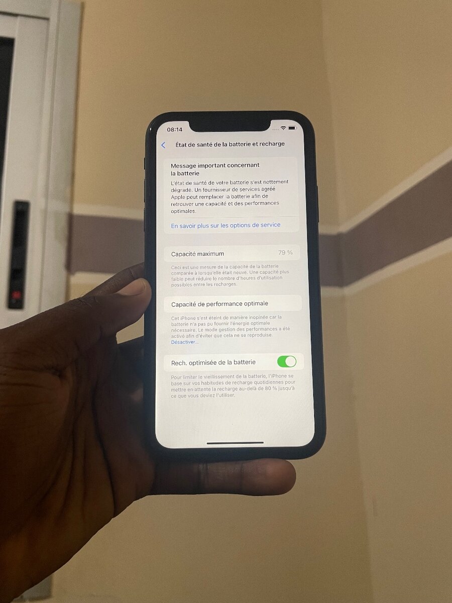 iPhone XR 128g quasi neuf jamais démonté 95.000 kao