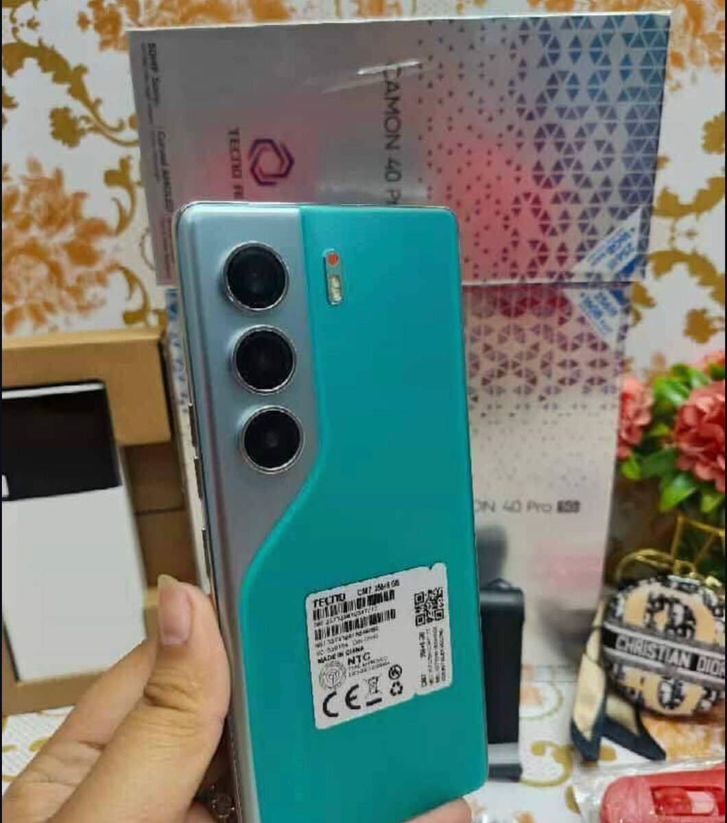Tecno Camon40 Pro (5G)