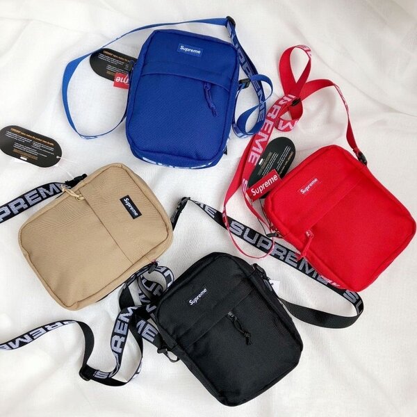 Supreme shoulder bag