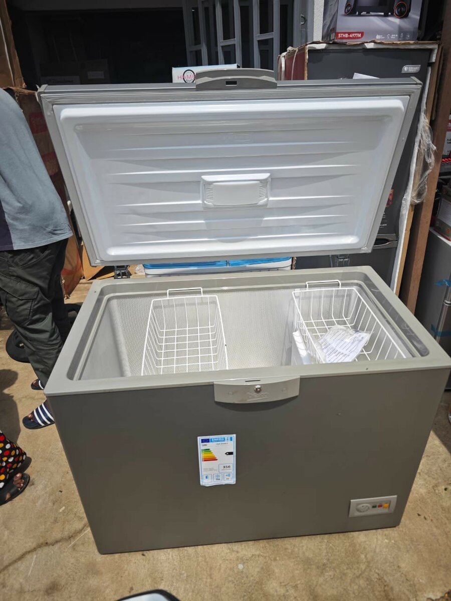 Congélateur Beko 310 litre une semaine d'utilisation casi n