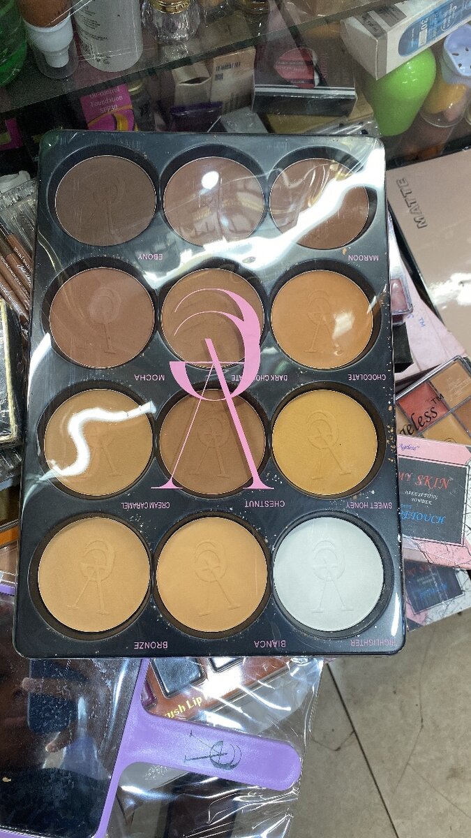 Palette de maquillage VEE BEAUTY