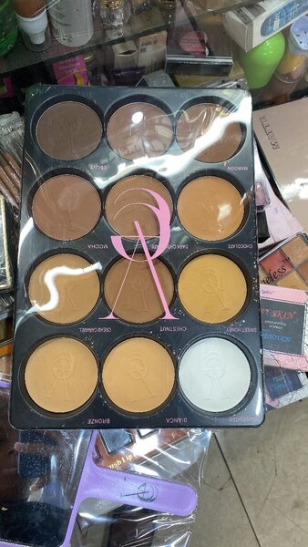 Palette de maquillage VEE BEAUTY