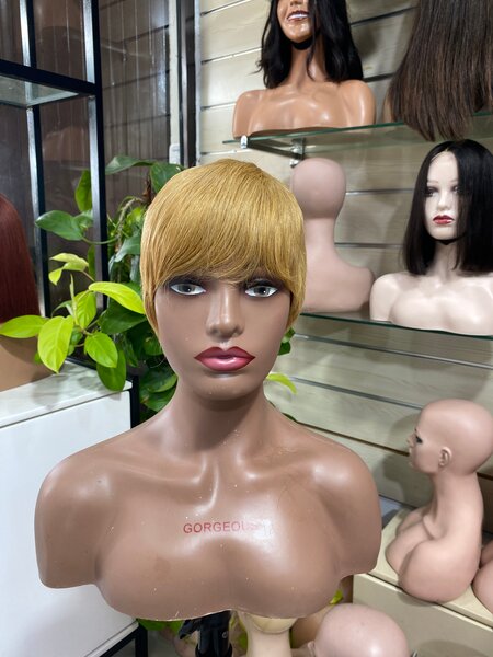 Perruque Blonde Chic