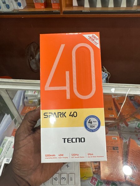 Tecno Spark 40 Smartphone