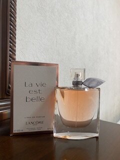 Оригинальный парфюм Lancôme привезенный