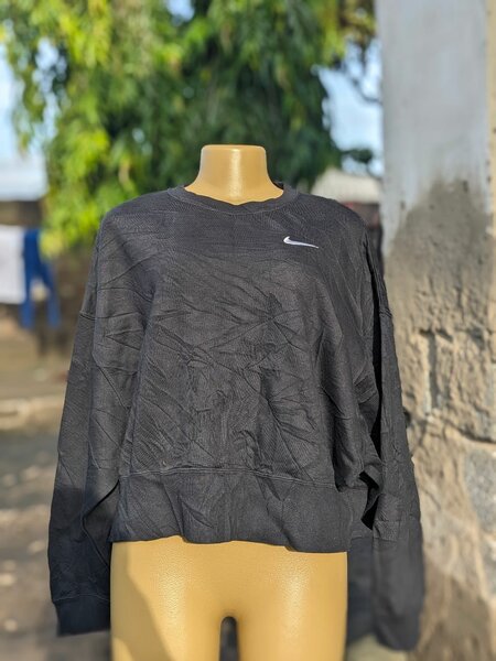 Nike sweatshirt