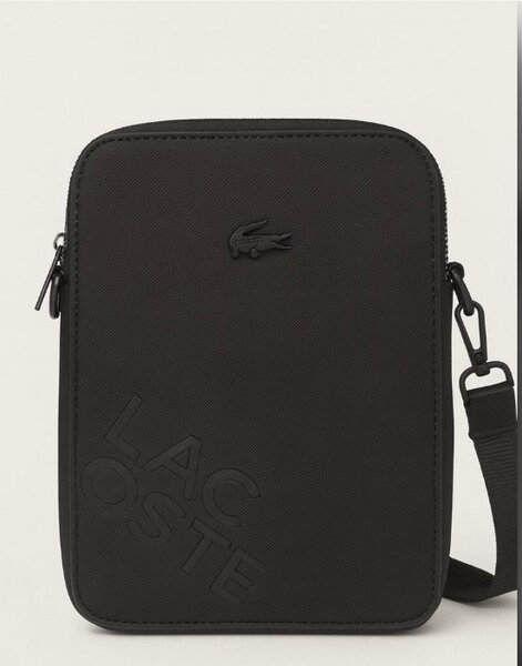 Sacoche Lacoste élégante
