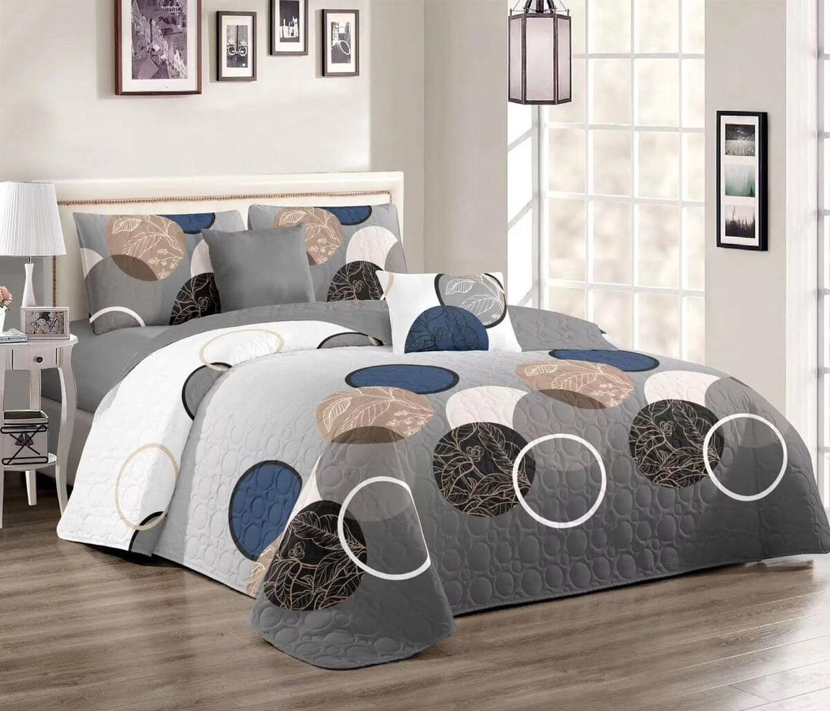 Set for bedroom: bedspread+blanket+pillowcases 2+2