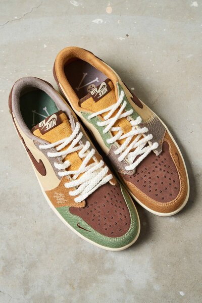 Nike sb Dunk Low Voodoo