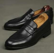 MOCASSINS ET SOULIERS