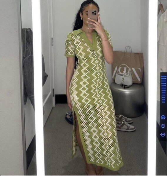 Chic robe disponible