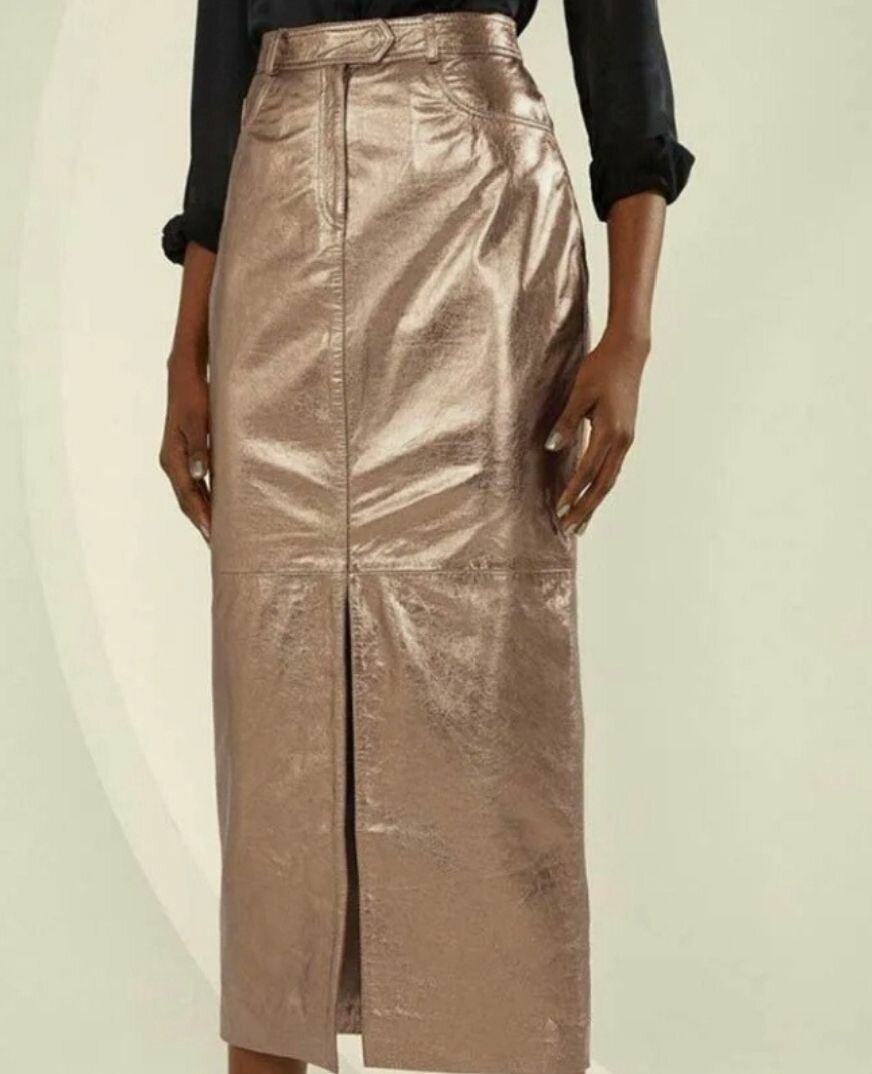 Jupe droite dorée élégante