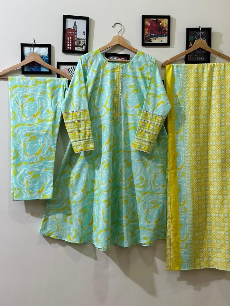 Straight dress & ladies outfit