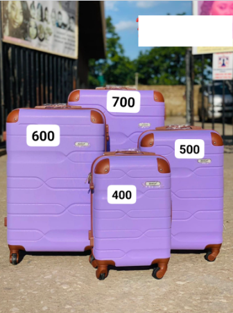 suitcases of different sizes