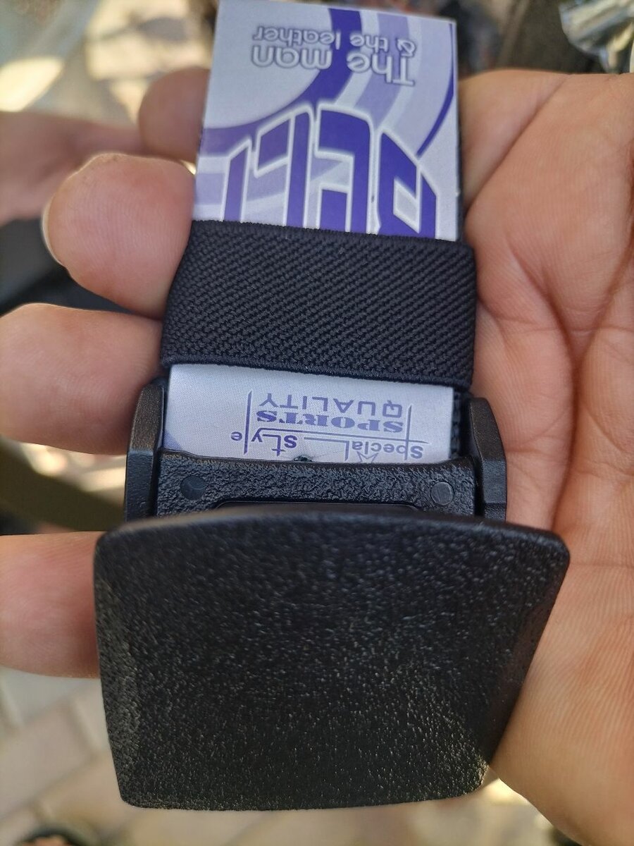 Parachute buckle belt