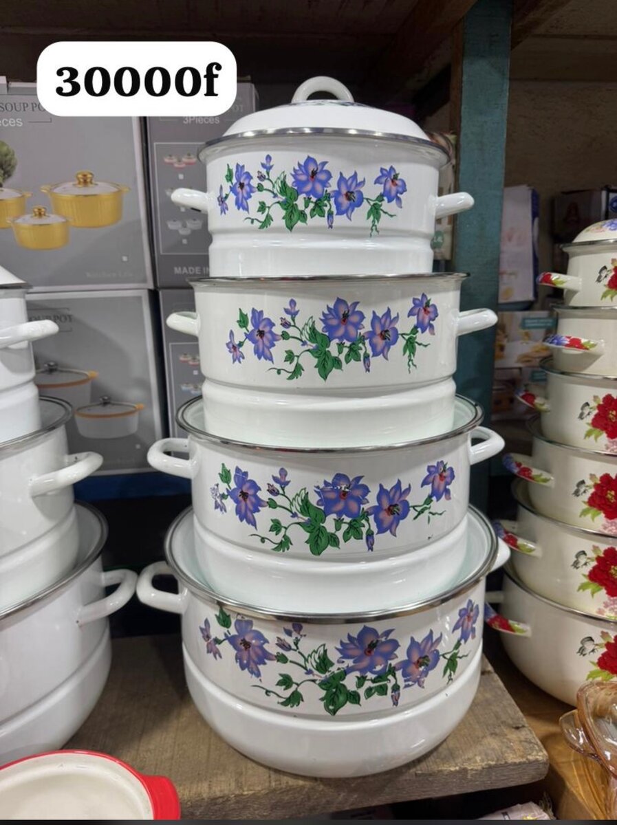 Batterie de Cuisine Émaillée