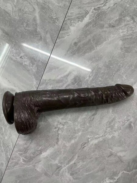 Gode XXL réaliste en silicone