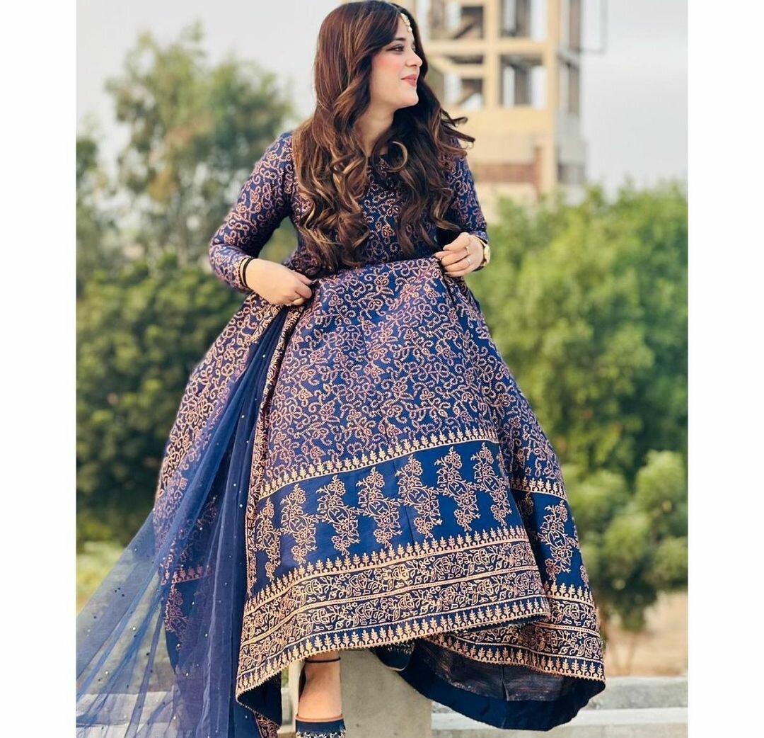 Women Clothes
