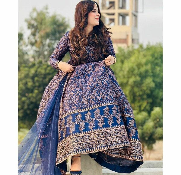 Women Clothes