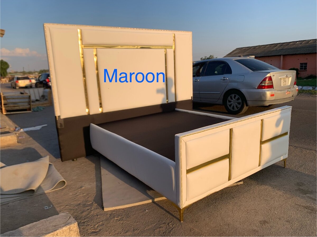 Headboard, bed and backhead