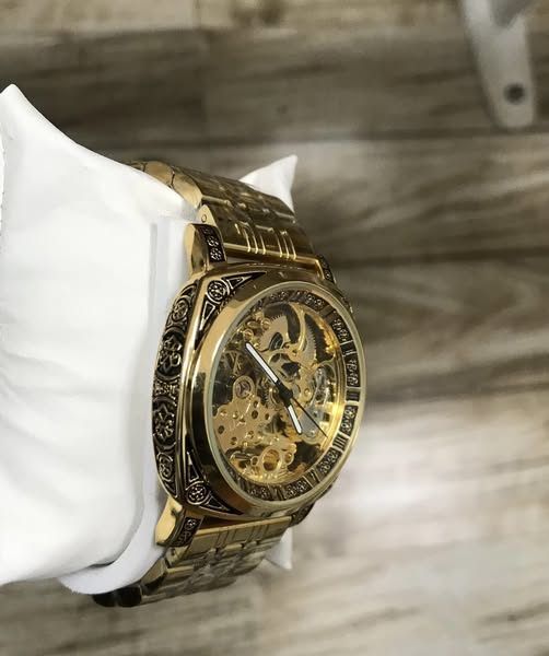 Forsining relojes en surtido