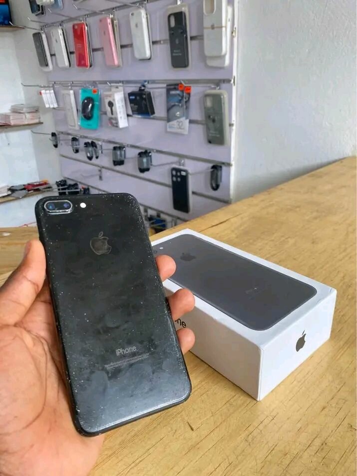 Iphone 7 plus 128gig