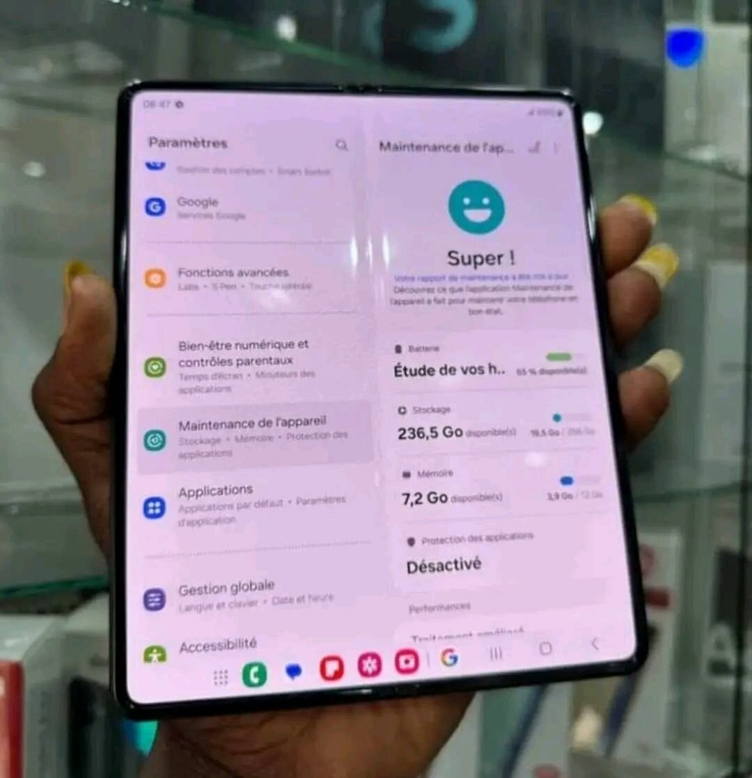 Samsung Galaxy Z Fold4