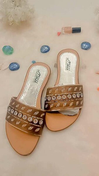 Ladies shoes