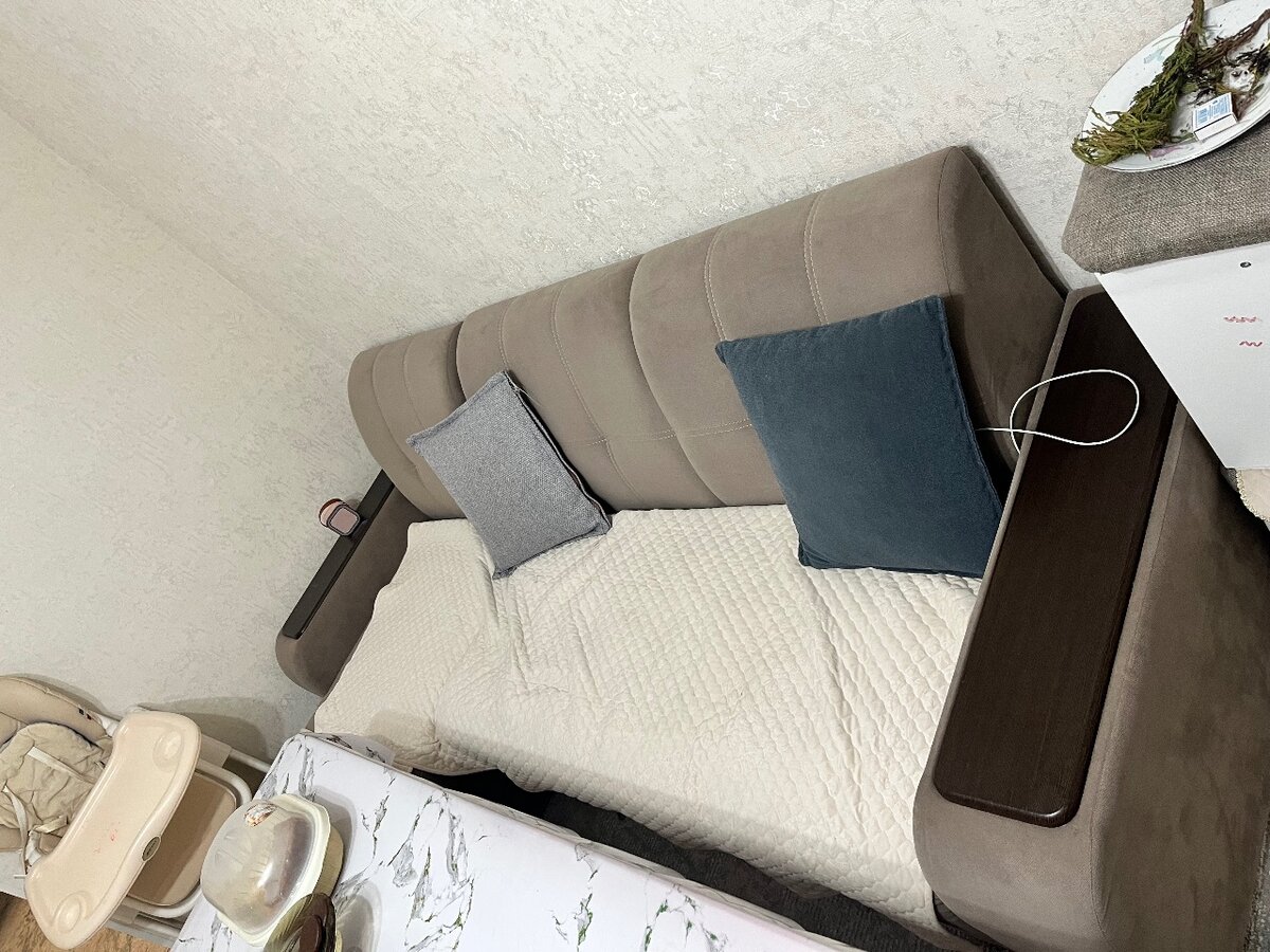 Угловой диван