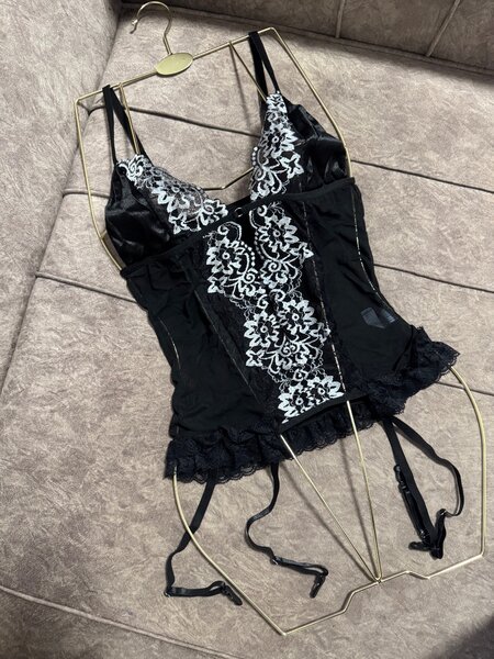 Ensemble Noir en dentelle