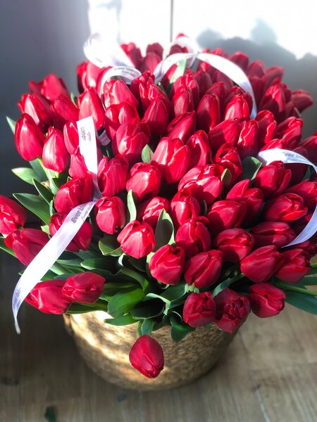 Цветы игрушки корзины