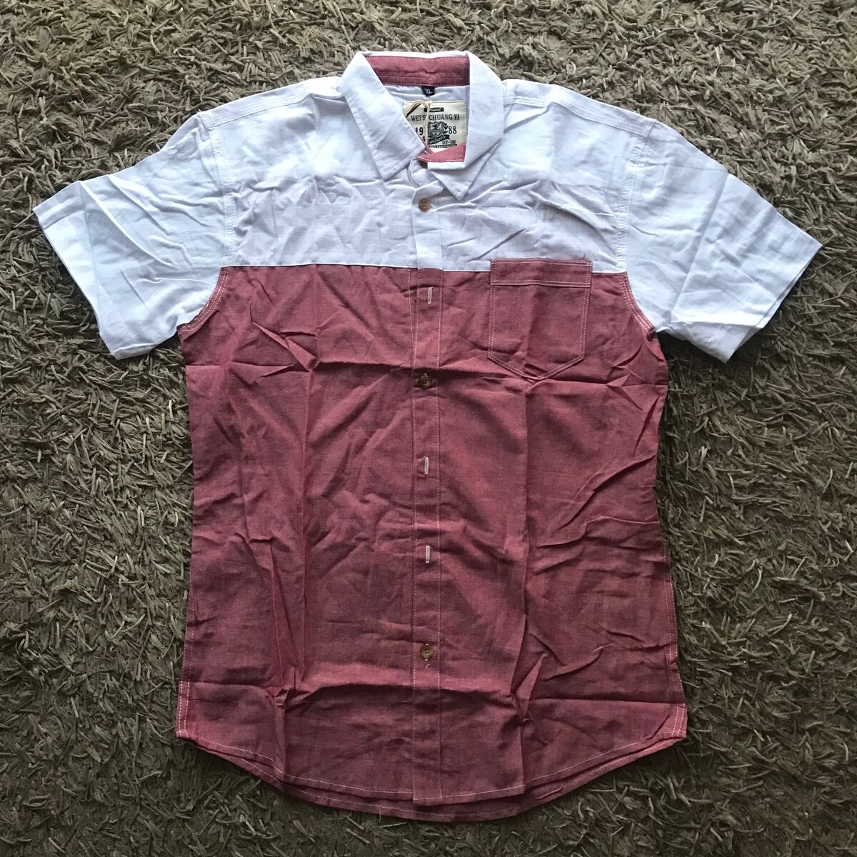 Short sleeves shirt