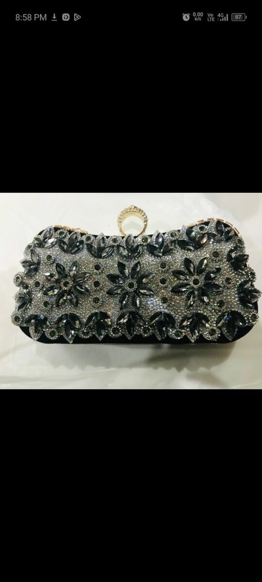 HAND MADE CLUTCHES