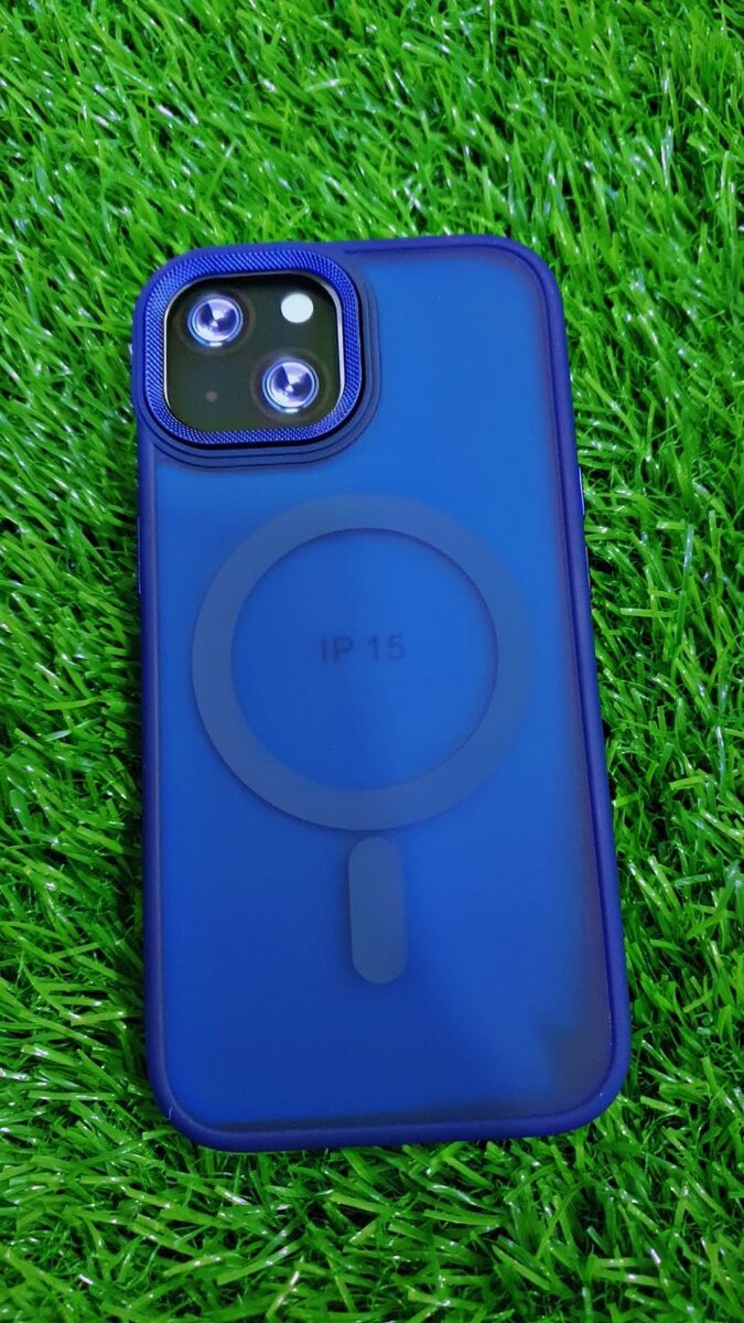 Iphone mate case with magsafe