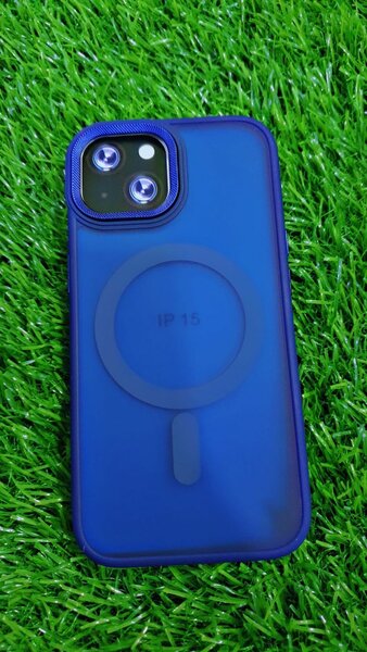 Iphone mate case with magsafe