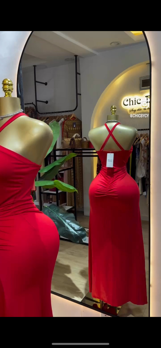 Robe élégante rouge