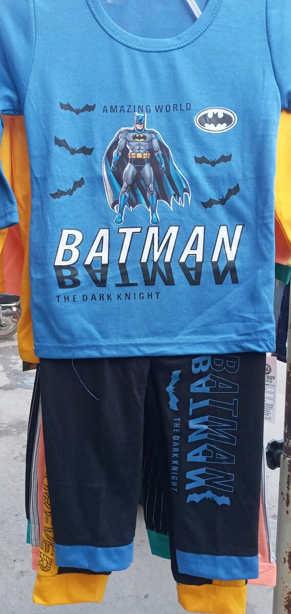 Sweatshirt and pants set