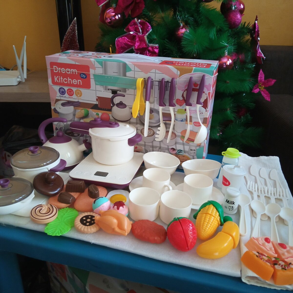 MÉGA DINETTE, CUISINE JOUET +kits tablier offert